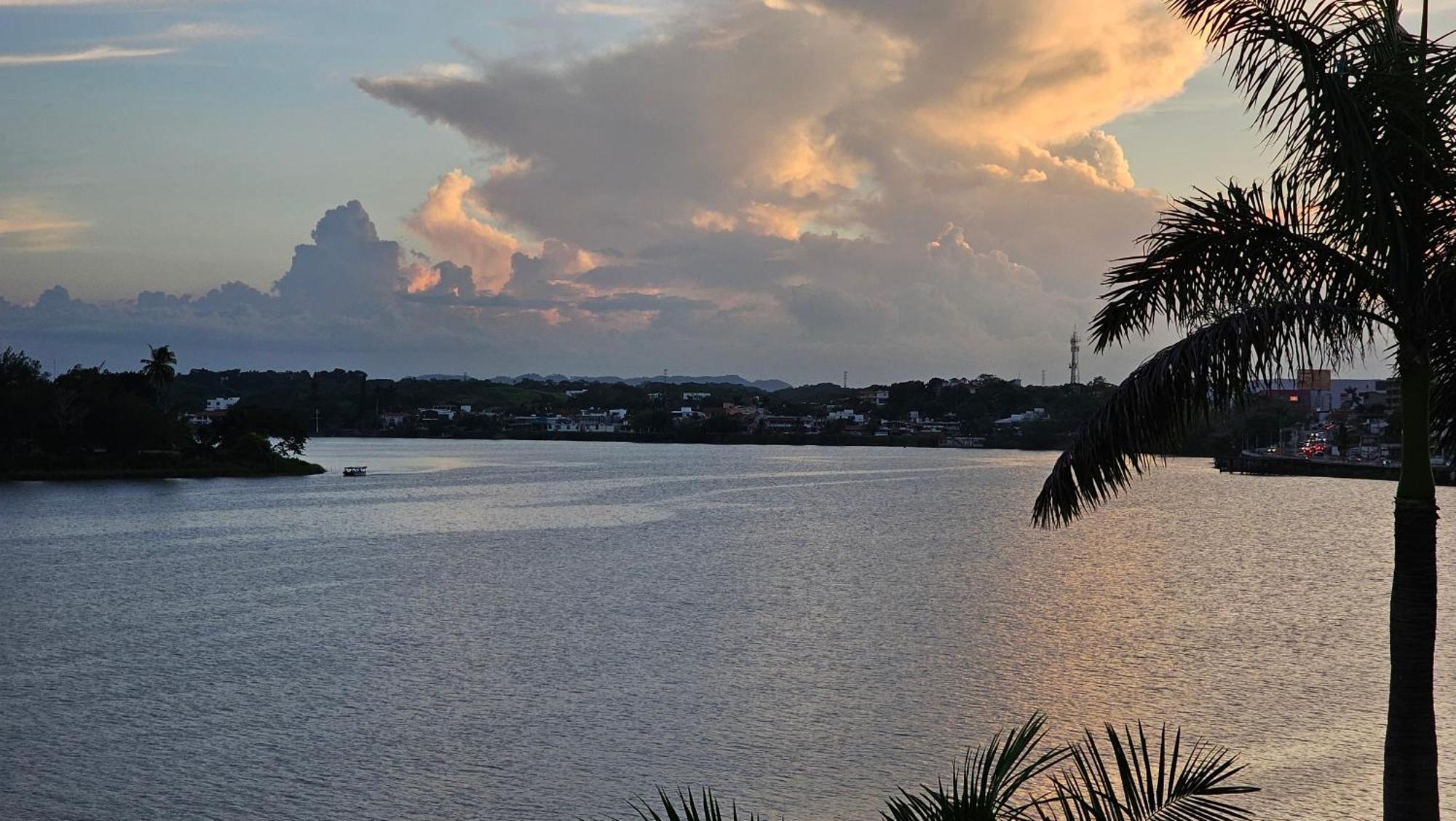 Best Western Riviera Tuxpan Tuxpan  Εξωτερικό φωτογραφία